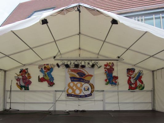 Strassen-_und_Hoffest 2014_167.jpg